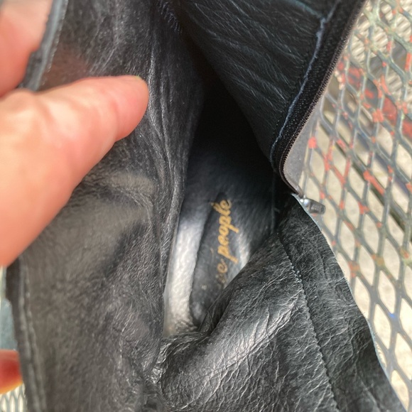 Funky boot - Picture 5 of 6